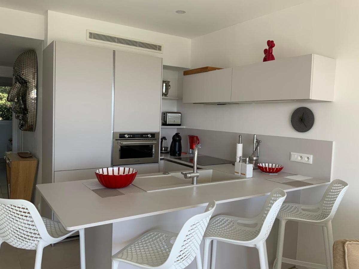 Appartement 2 Chambres Vue Mer Panoramique, Proche Croisette Cannes วาลูริส ภายนอก รูปภาพ
