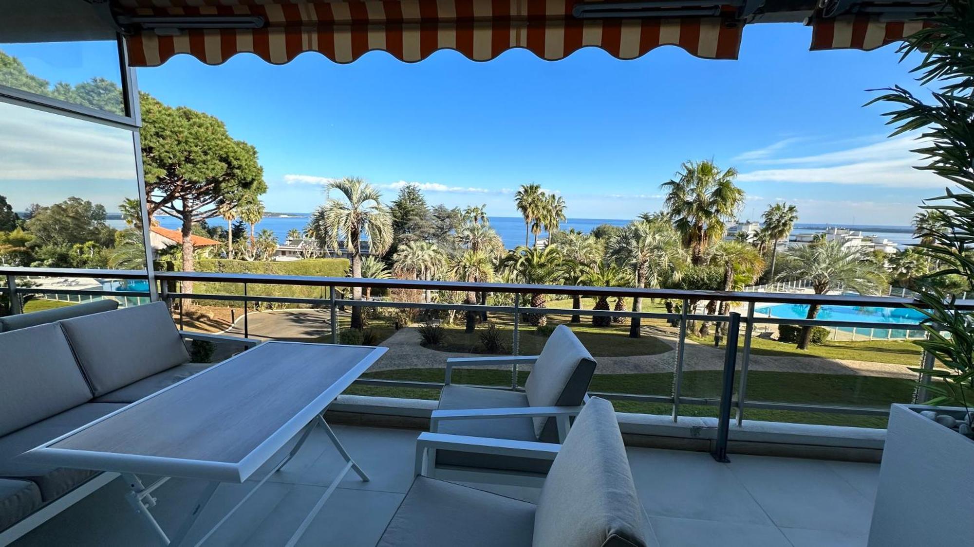 Appartement 2 Chambres Vue Mer Panoramique, Proche Croisette Cannes วาลูริส ภายนอก รูปภาพ
